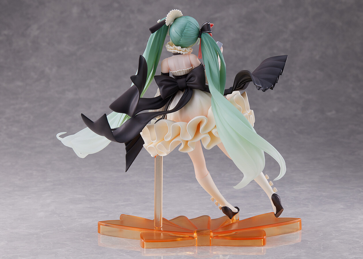 Vocaloid Figurine Hatsune Miku Latidos 2022 Rella Taito Artist Masterpiece